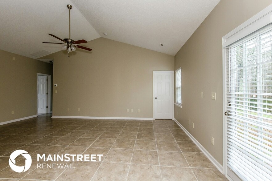 Building Photo - 4704 Waterbell Ln