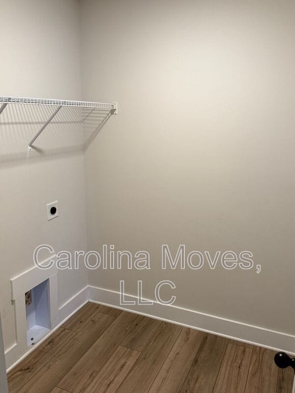 Building Photo - 521 Fenwick Dr