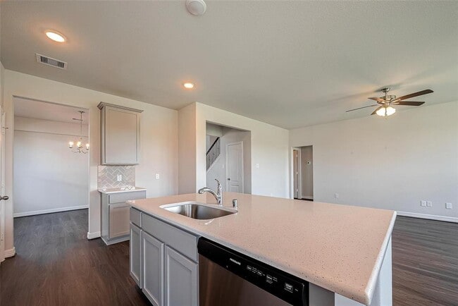 Building Photo - 32419 Fly Fish Wy