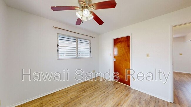 Building Photo - 3331 Hayden St