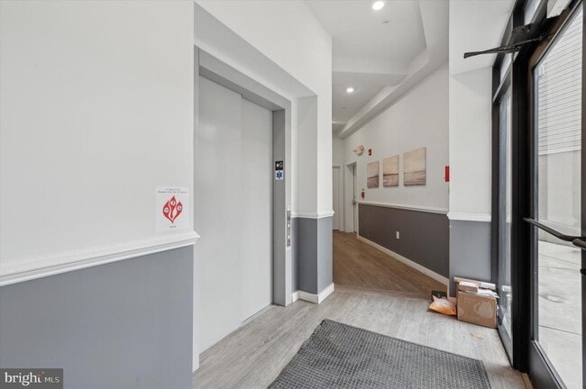 Building Photo - 1617 Ridge Ave