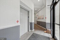 Building Photo - 1617 Ridge Ave