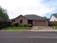 Building Photo - 6439 Robin Hood St SE