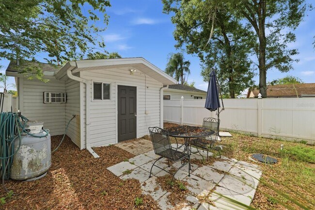 Building Photo - 15509 Casey Rd Ext