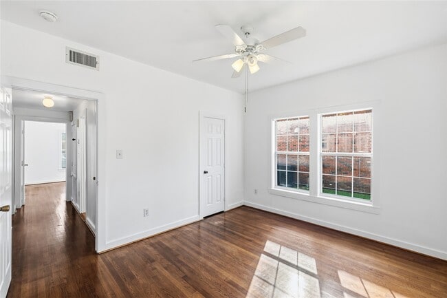 Building Photo - 2218 Arbor St