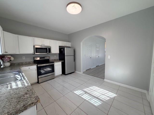 Building Photo - 379 Pine Hill Pl