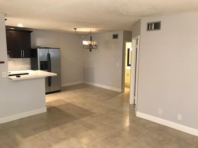 Building Photo - 522 Trace Cir