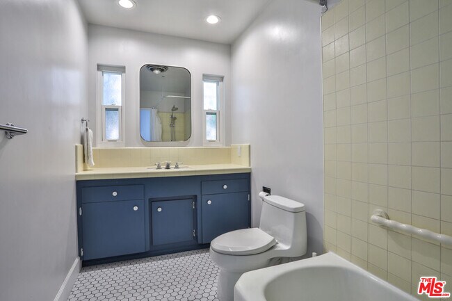 Building Photo - 4547 Don Milagro Dr