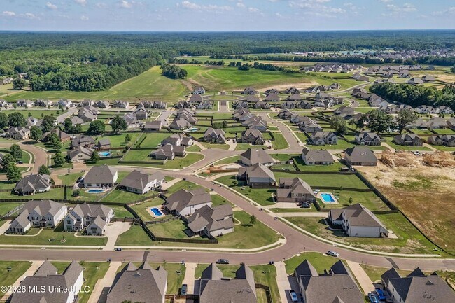 Building Photo - 13738 River Grove Ln