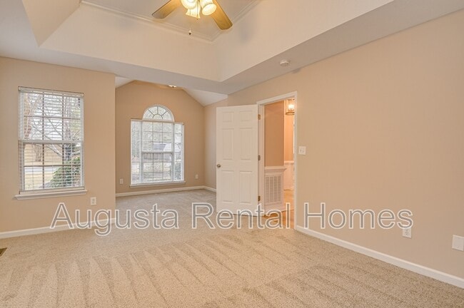 Building Photo - 4154 Hound Ct