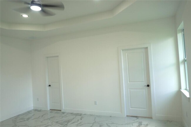 Building Photo - 8926 N Orleans Ave