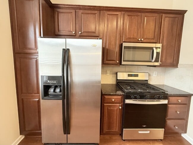 Building Photo - 7850 Cape Charles Dr