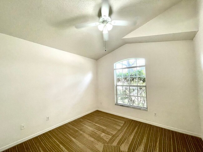 Building Photo - GREAT3/2 Home in East Orlando!