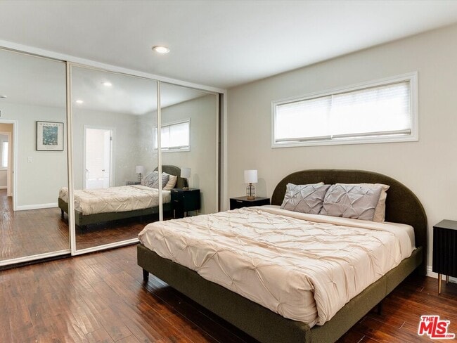 Building Photo - 23109 Mariano St