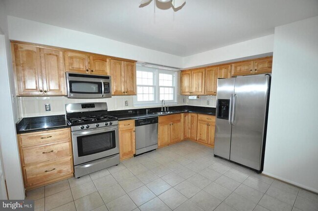 Building Photo - 4301 Scotch Meadow Ct