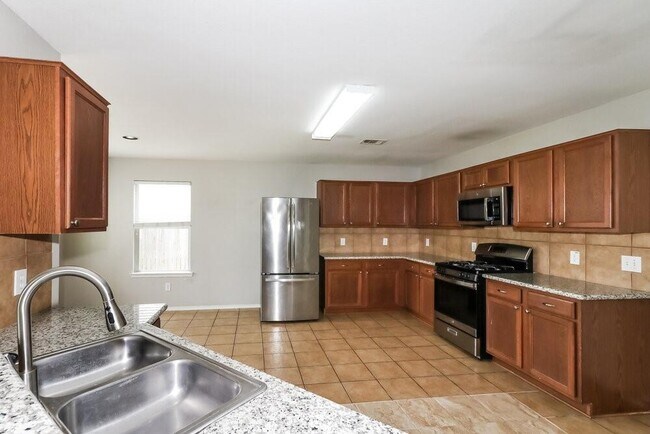 Building Photo - 20318 Clydesdale Ridge Dr