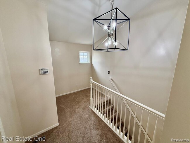 Building Photo - 716 Palmer Dr