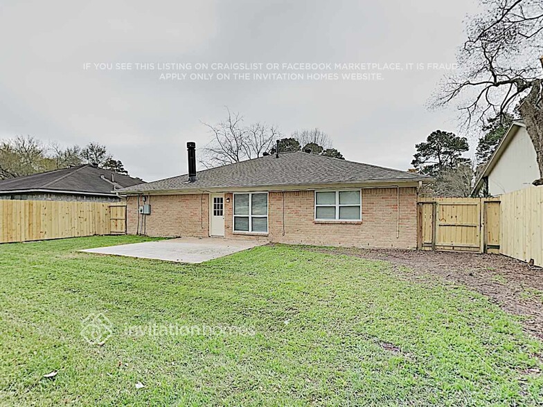 Building Photo - 9422 Chartermoss Cir