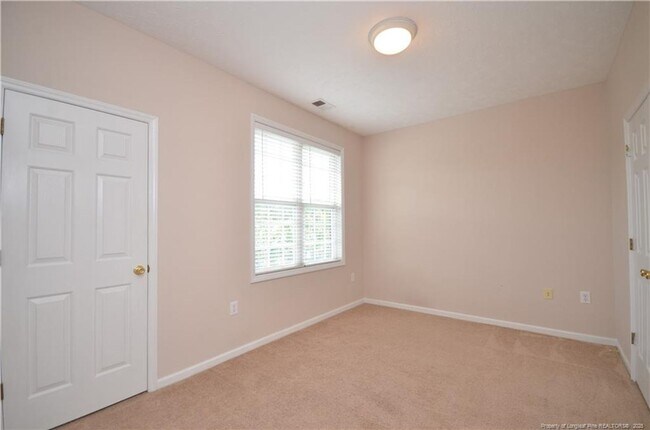 Building Photo - 4050-201 Bardstown
