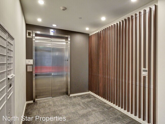 Building Photo - 2 br, 2 bath House - 12 NE Fremont St Unit 5E