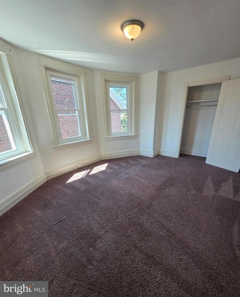 Building Photo - 524 Washington St