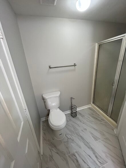 Basement full bathroom - 14222 Autumn Cir