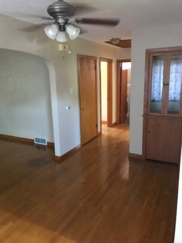 Building Photo - 224 Norway Ave