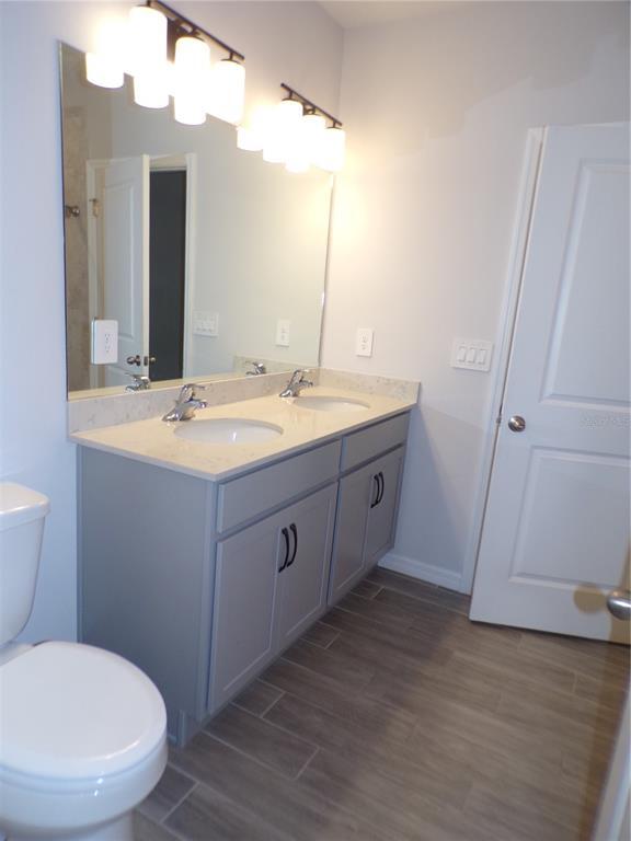 Building Photo - 25442 Colon Dr