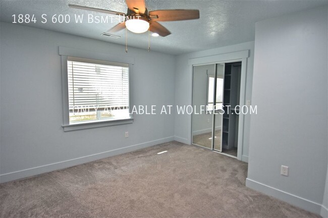 Building Photo - Gorgeous 3 Bed Payson Basement Unit!