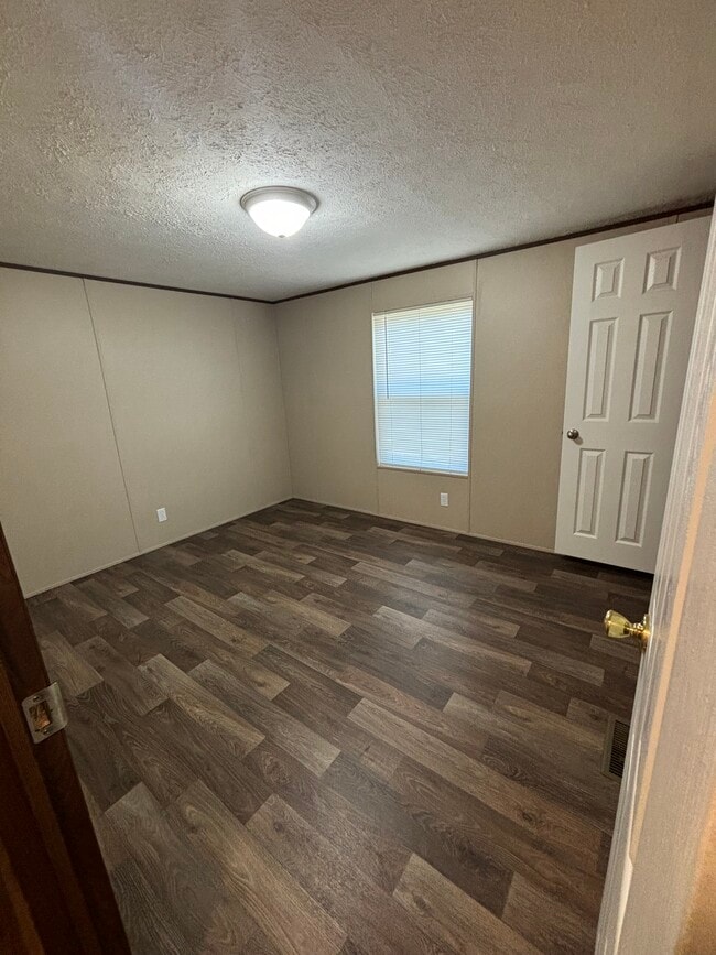 Building Photo - 2565 Culbreth Dr