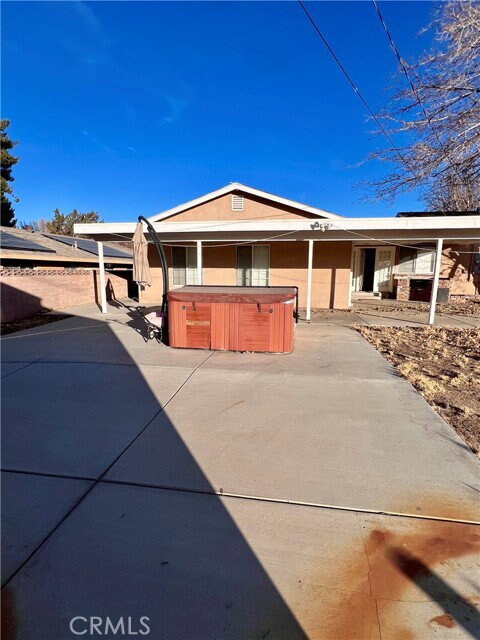 Building Photo - 44519 Foxton Ave