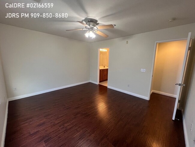 Building Photo - Rancho Cucamonga 3 bedroom Townhouse