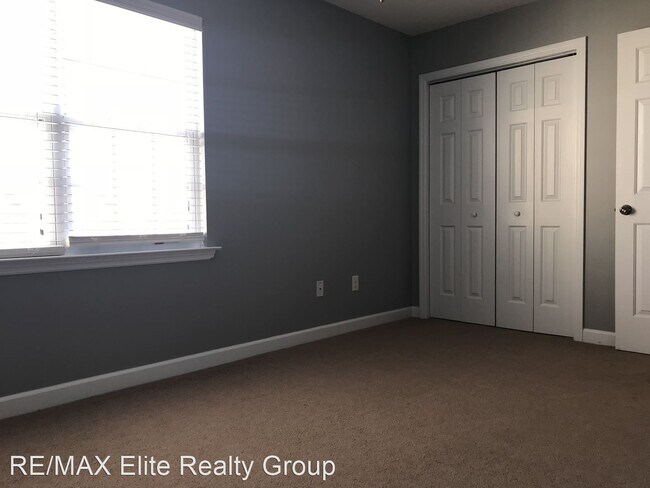 Building Photo - 2 br, 2.5 bath House - 309-3 Burley Drive