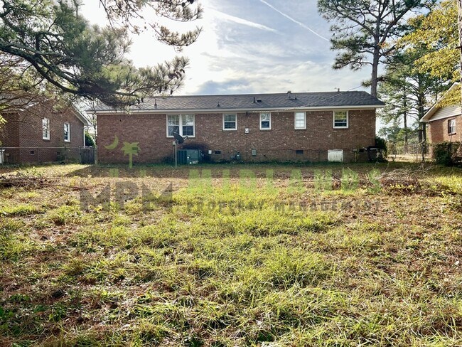 Building Photo - 1217 Faraway Dr