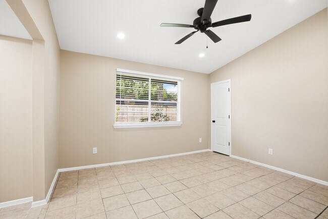 Building Photo - 10506 Stockman Ln
