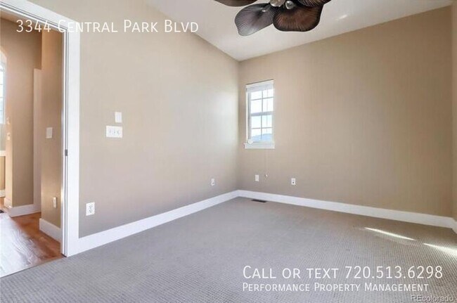 Building Photo - 3344 Central Park Blvd