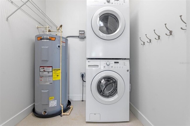 Building Photo - 150 E Robinson St