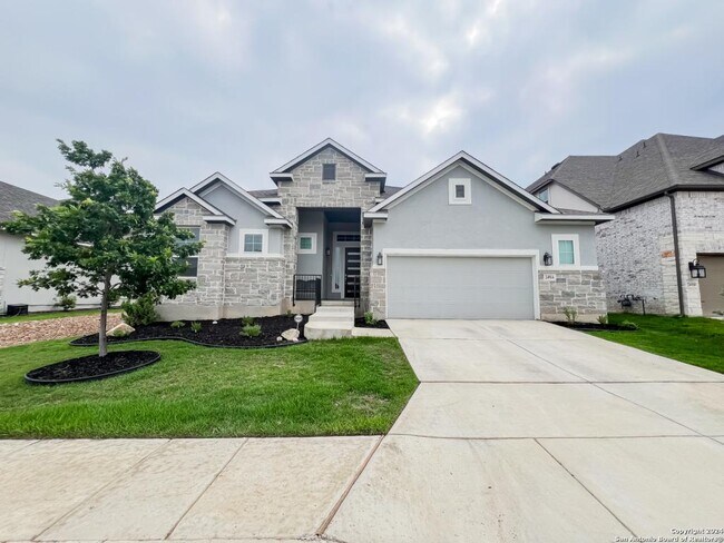 Building Photo - 24914 Resort Pkwy