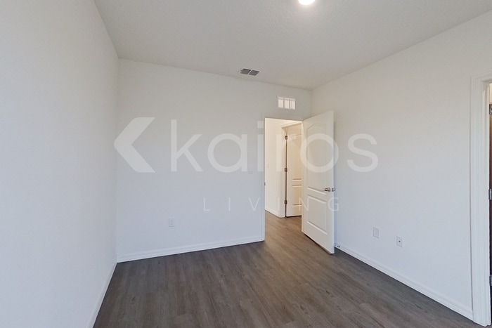 Building Photo - 32212 Edson Ave