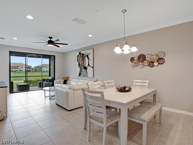 Building Photo - 9378 Pocida Ct