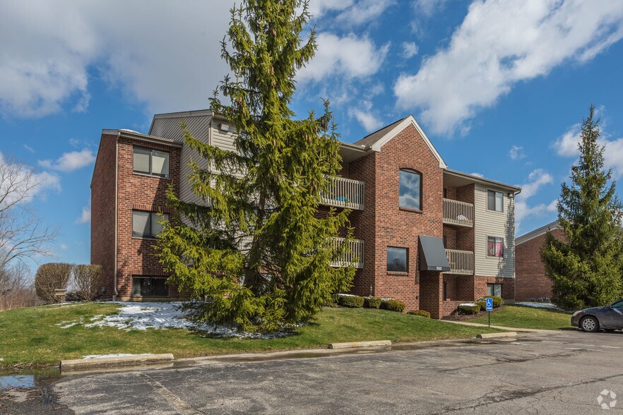 Cedar Wood Apartments 478 E Cook Rd Mansfield OH 44903 Apartment Finder