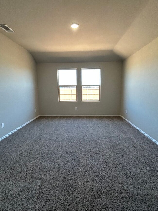 Building Photo - Beautiful Home in Homestead at Parks Bell ...