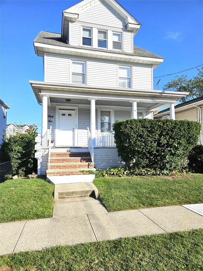 Building Photo - 56 4th Ave
