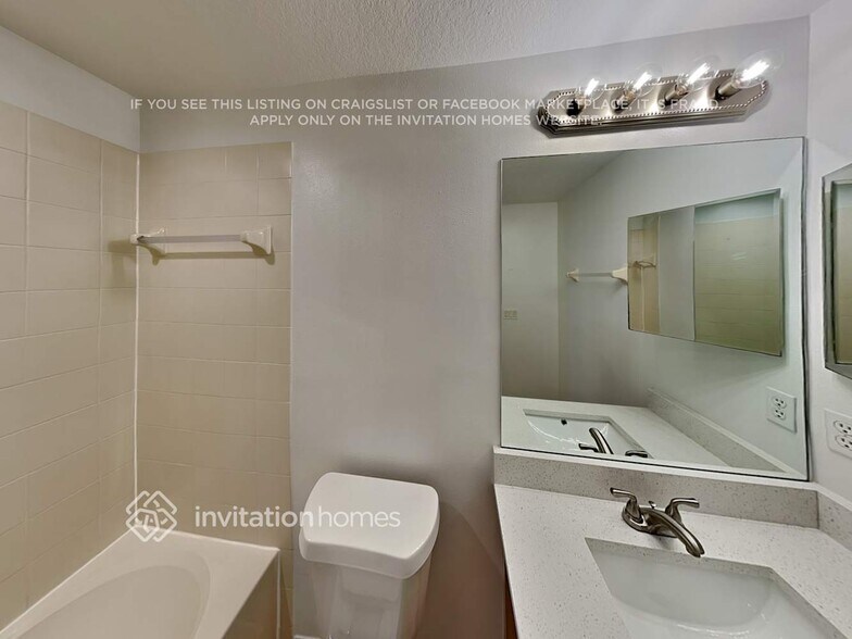 Building Photo - 1509 Travertine Terrace