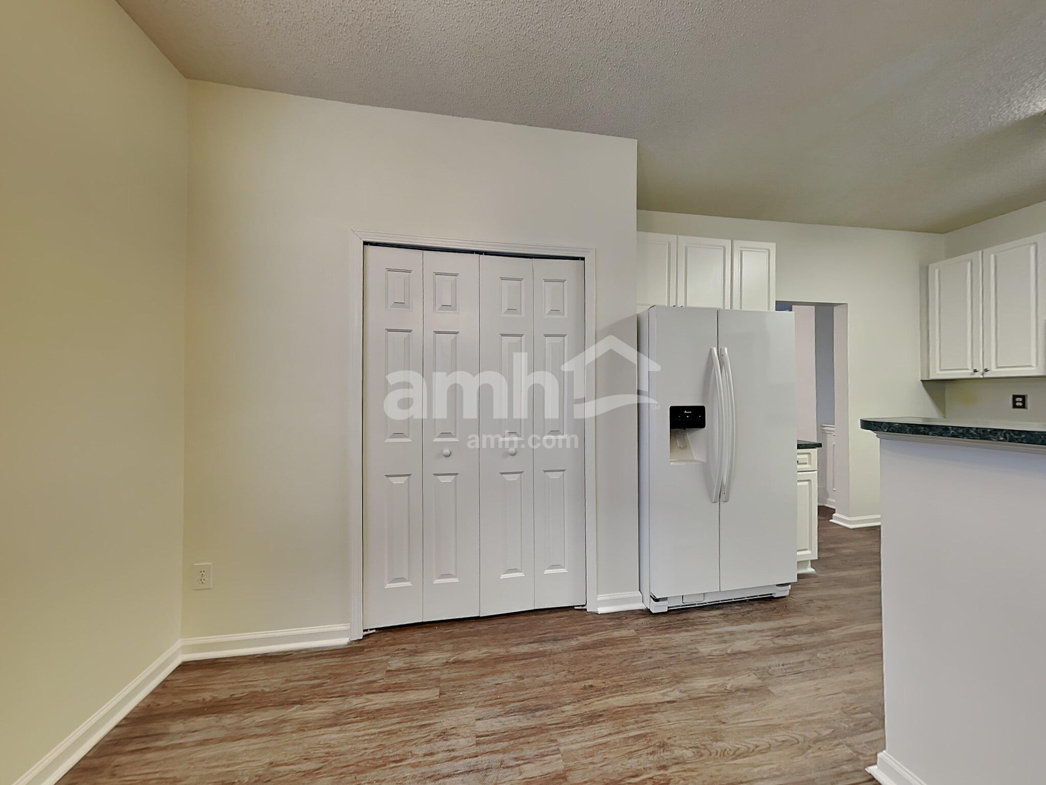 Building Photo - 145 Sandy Ln