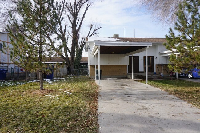 Primary Photo - 3172 S 1855 W