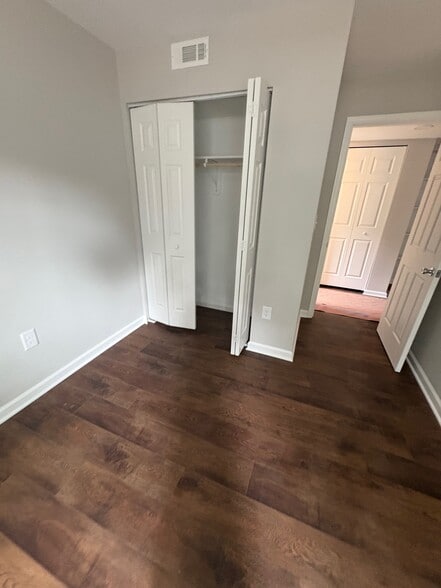 Building Photo - 7258 Donnell Pl