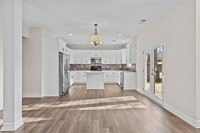 Building Photo - 4831 Edinburgh Dr