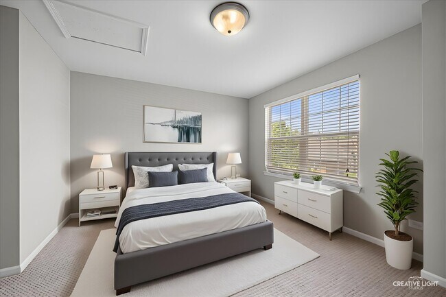 Building Photo - 4182 Royal Mews Cir