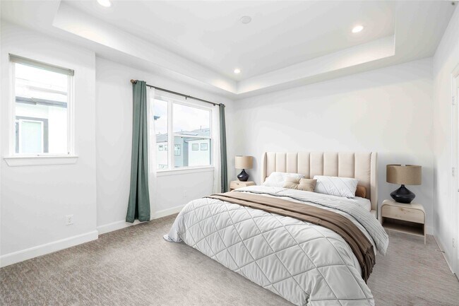 Building Photo - 2471 W 11th St